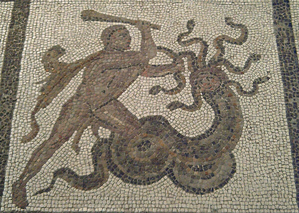 Mosaik: Herakles tötet die Hydra